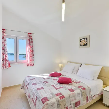 Appartement Andjelka-7 By Interhome