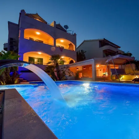 Apartment Villa Andjelka-7 By Interhome Trogir