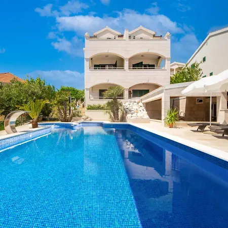 Apartment Villa Andjelka-7 By Interhome Apartman *