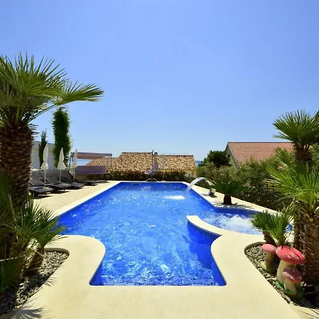 Apartment Villa Andjelka-7 By Interhome