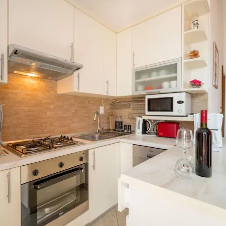 Apartman Andjelka-7 By Interhome